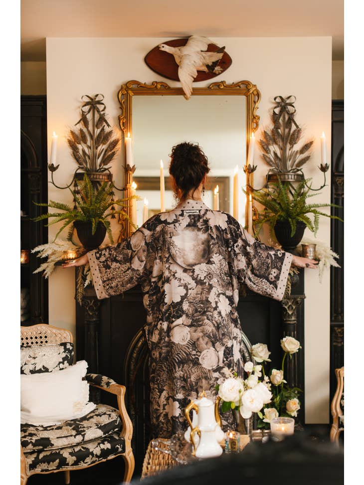 The Looking Glass Duster Kimono - La De Da