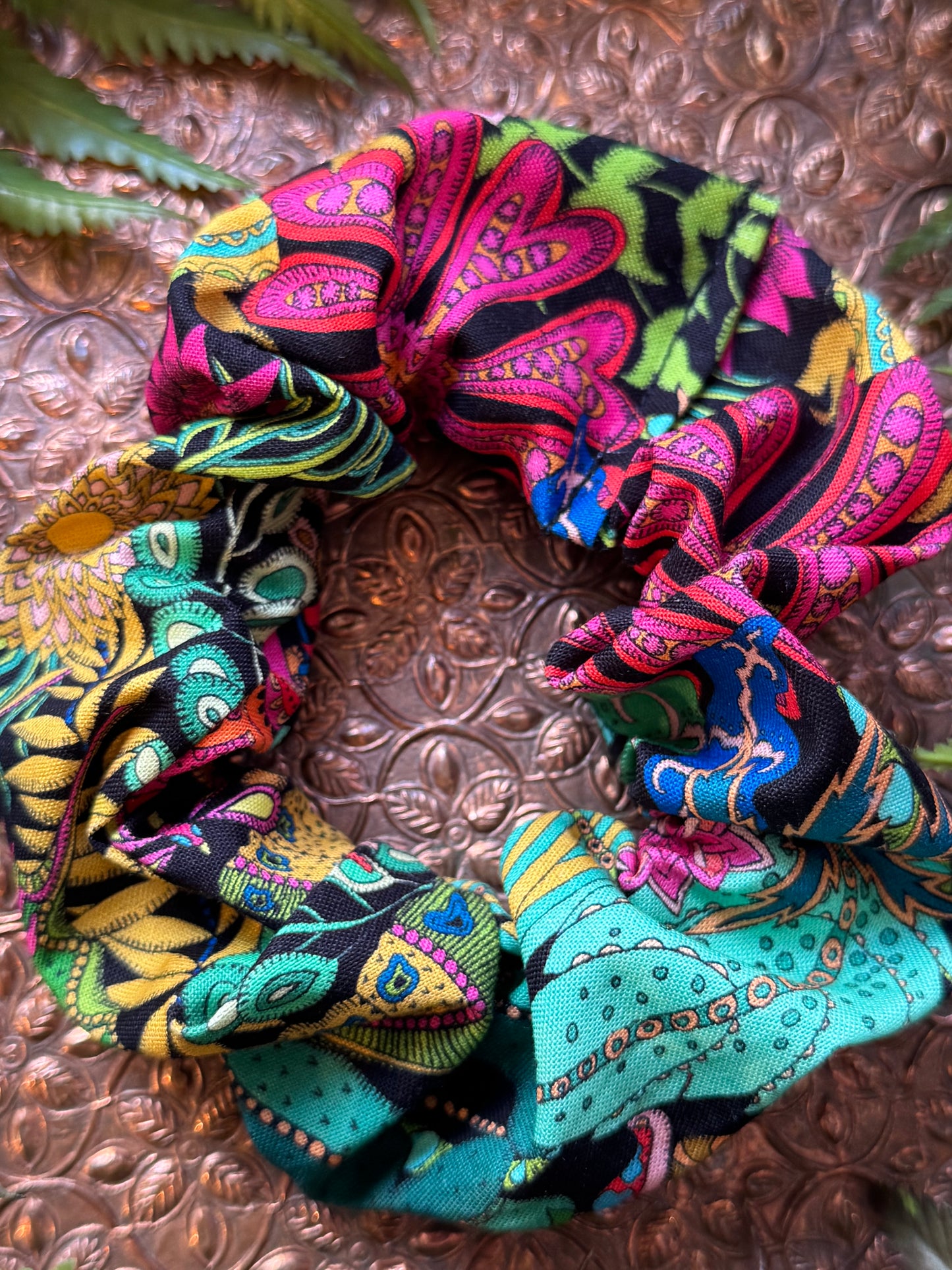 Colorful Flower / Black Scrunchie #SS27 (2)*