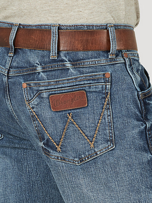 Retro Relaxed Fit Bootcut Jean - Greeley - La De Da