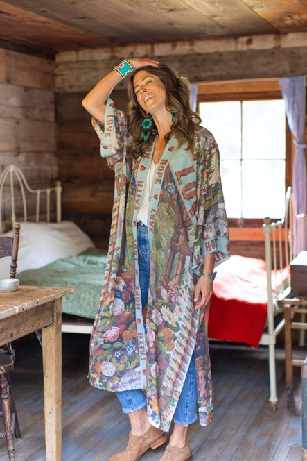 Love Language Bamboo Kimono Gown - La De Da