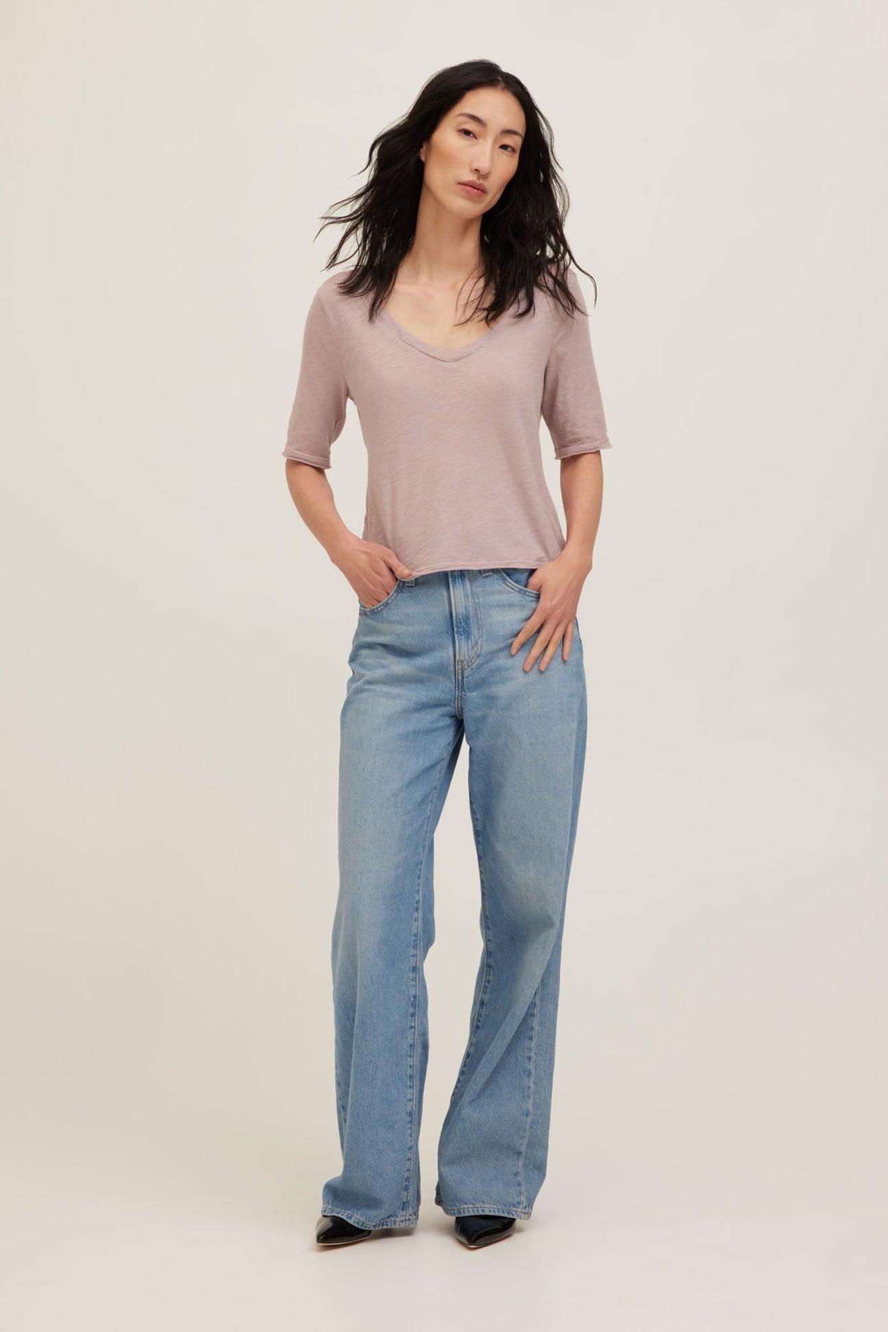 Jude V-Neck Tee - Dusty Lilac