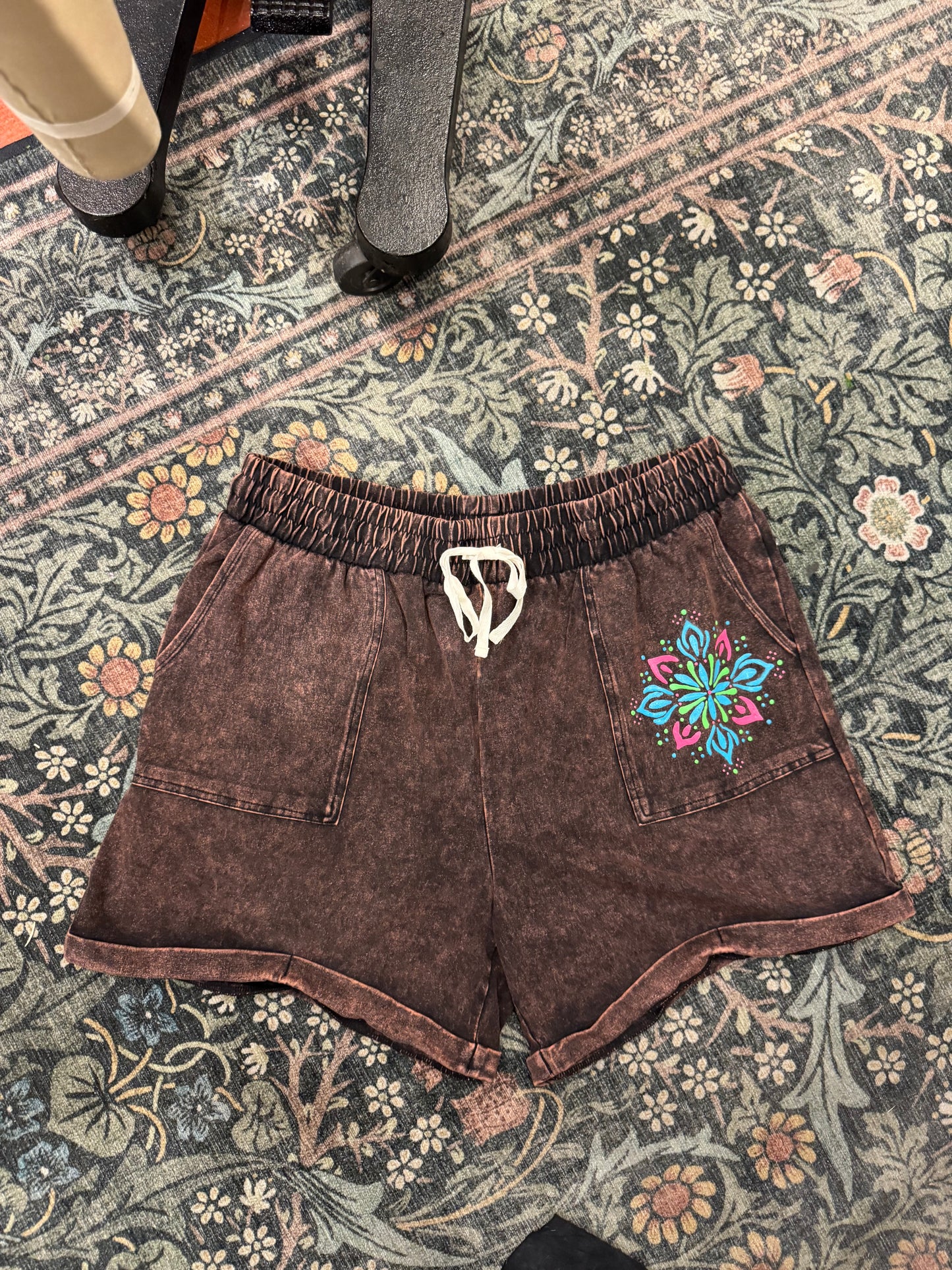 Floral Mandala Mineral Wash Zenana Shorts -Laura Bruce*