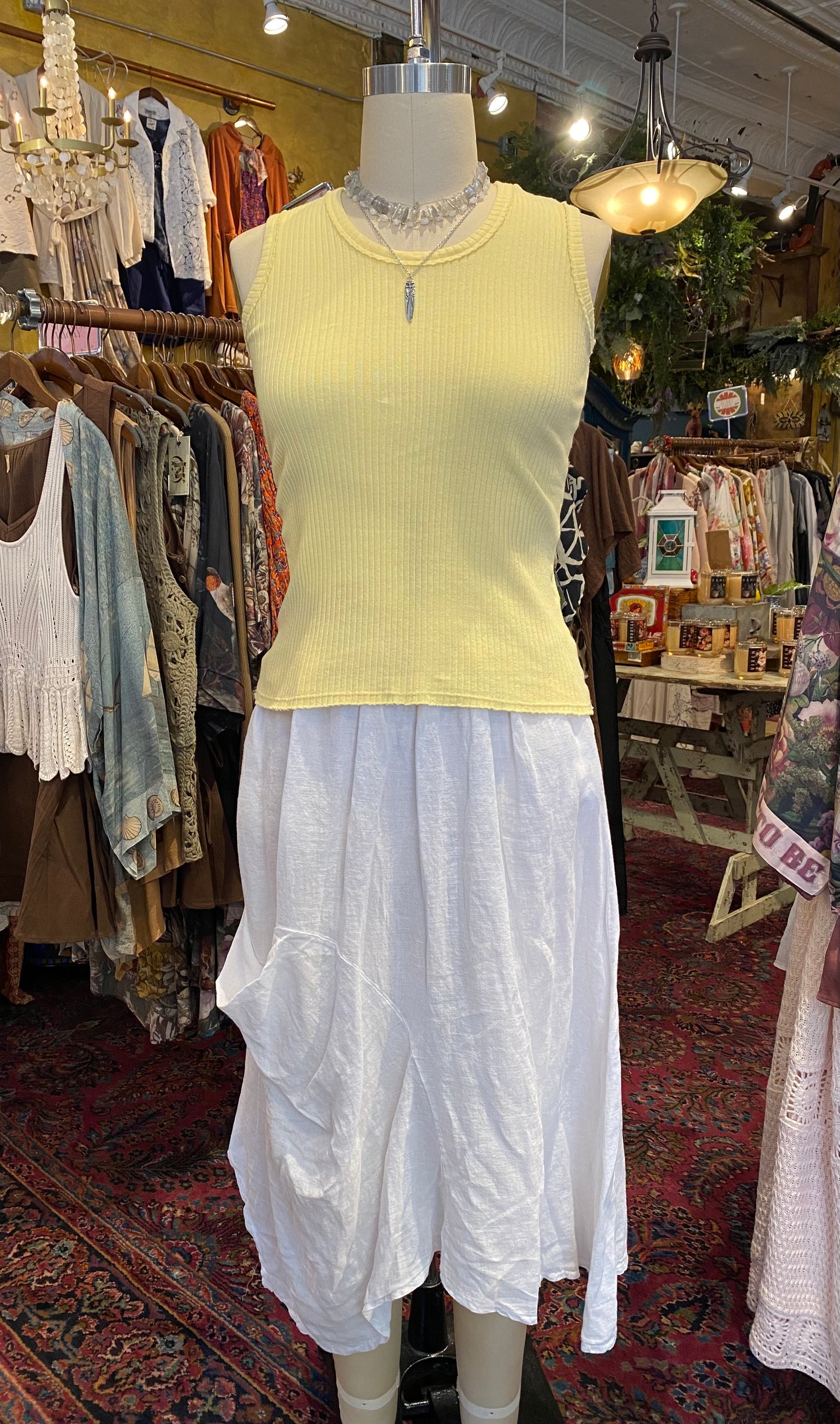 Fitted Ribbed Tank Top - Marigold
