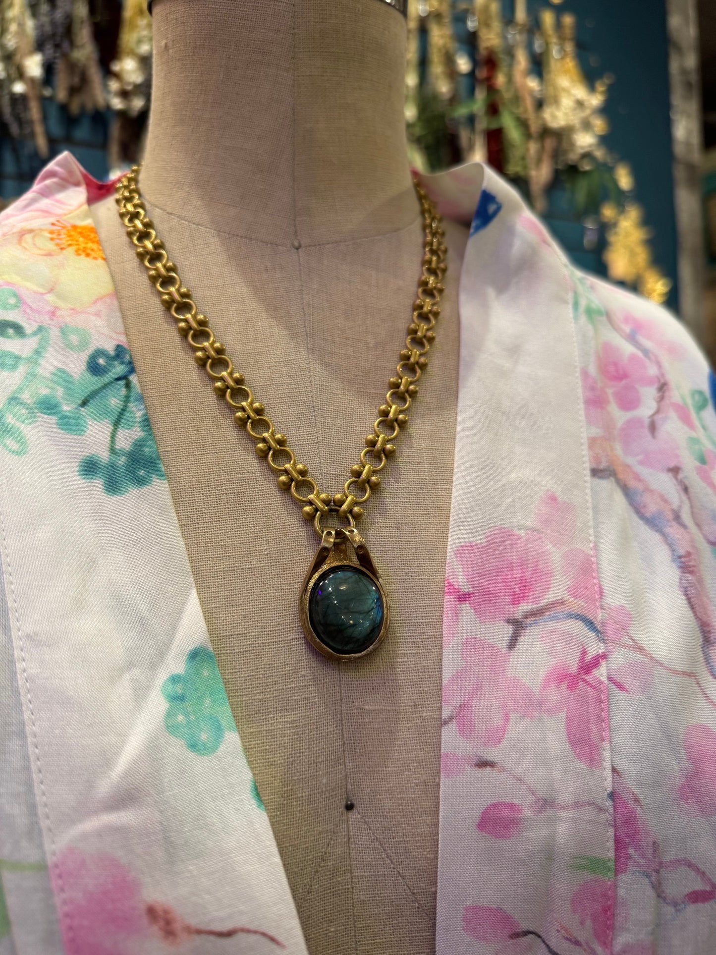 Labradorite Cabachon Necklace