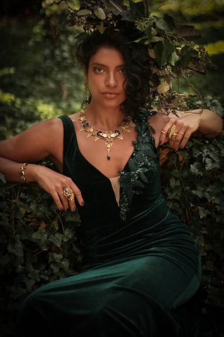 Cicada Queen Collar Necklace - La De Da