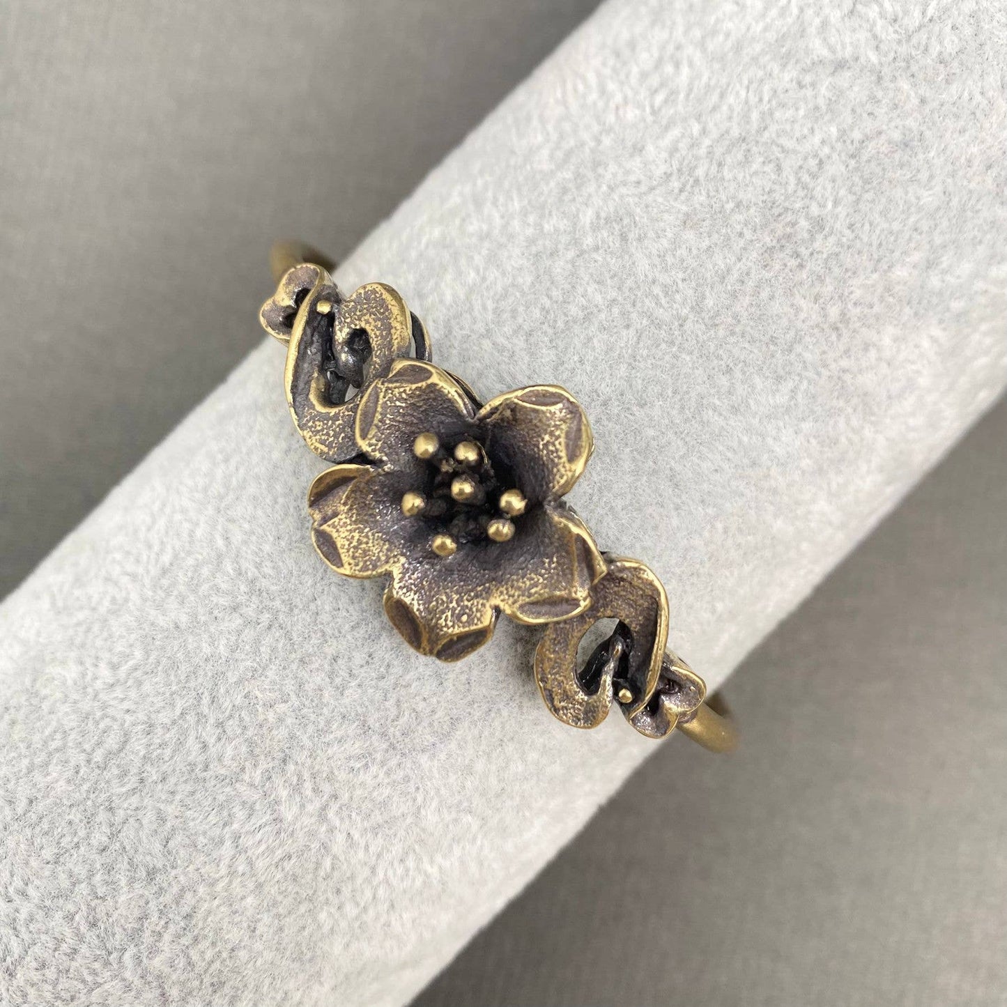 Retro Process Brass Flower Adjustable Cuff - A