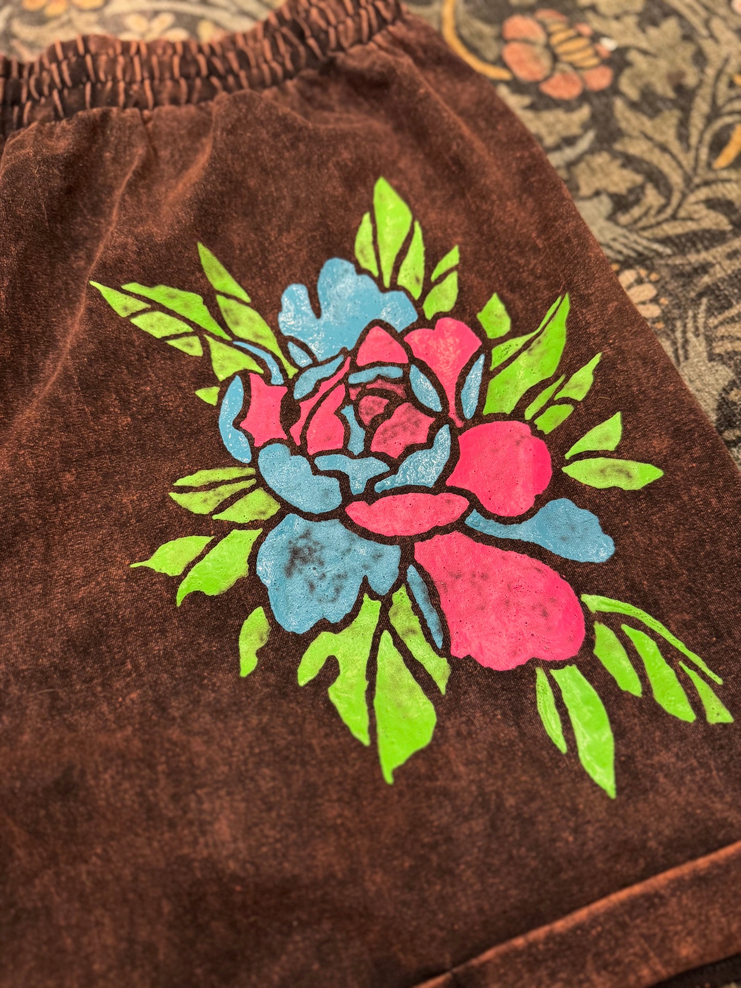 Floral Mandala Mineral Wash Zenana Shorts -Laura Bruce*
