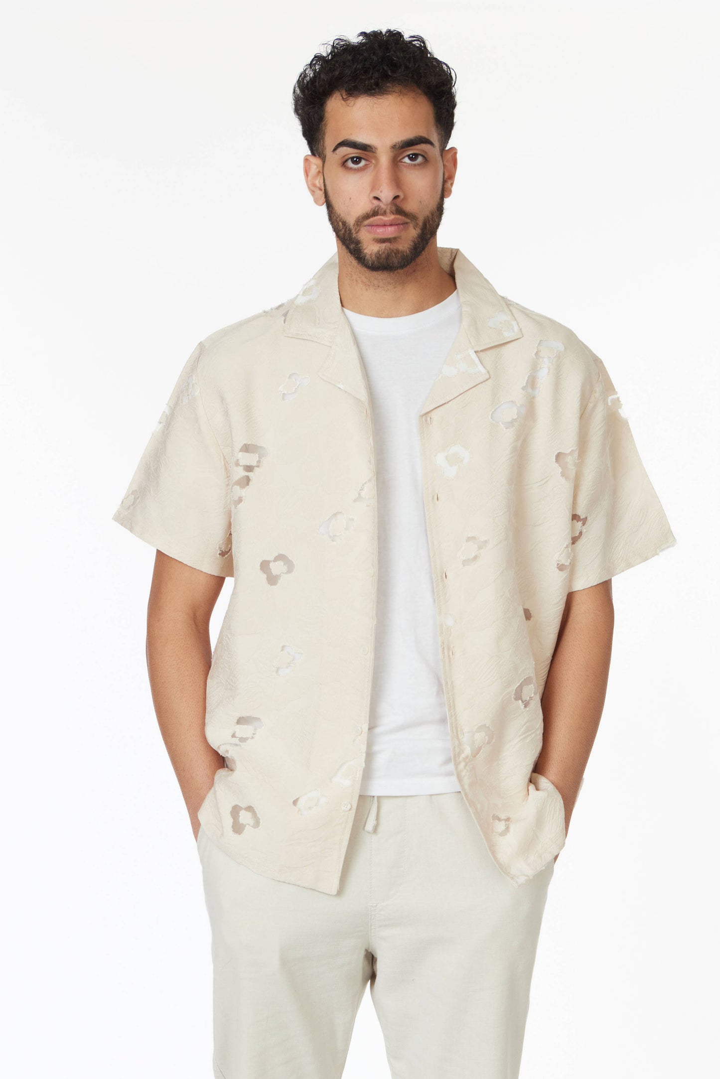Textured Short Sleeve Men's Shirt - Ivory Floral