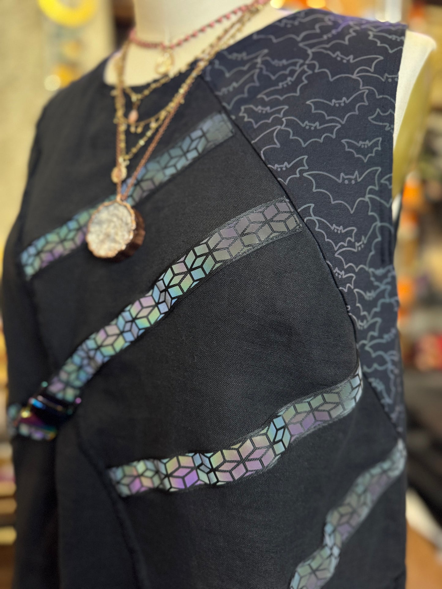 Reflective Bats & Buckle Linen Saga Top - Laura Bruce*