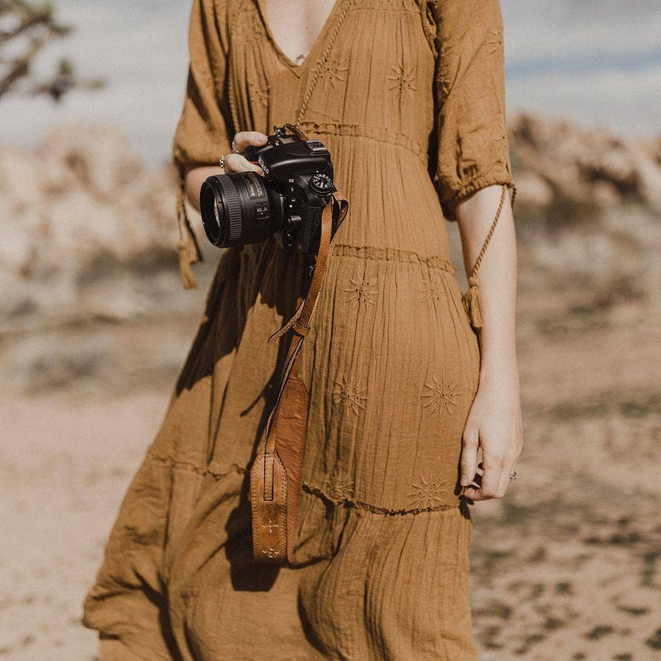 Light Brown Leather Camera Strap - Blonde