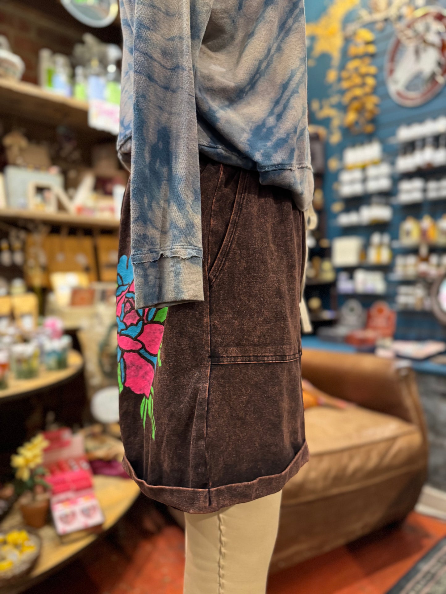 Floral Mandala Mineral Wash Zenana Shorts -Laura Bruce*