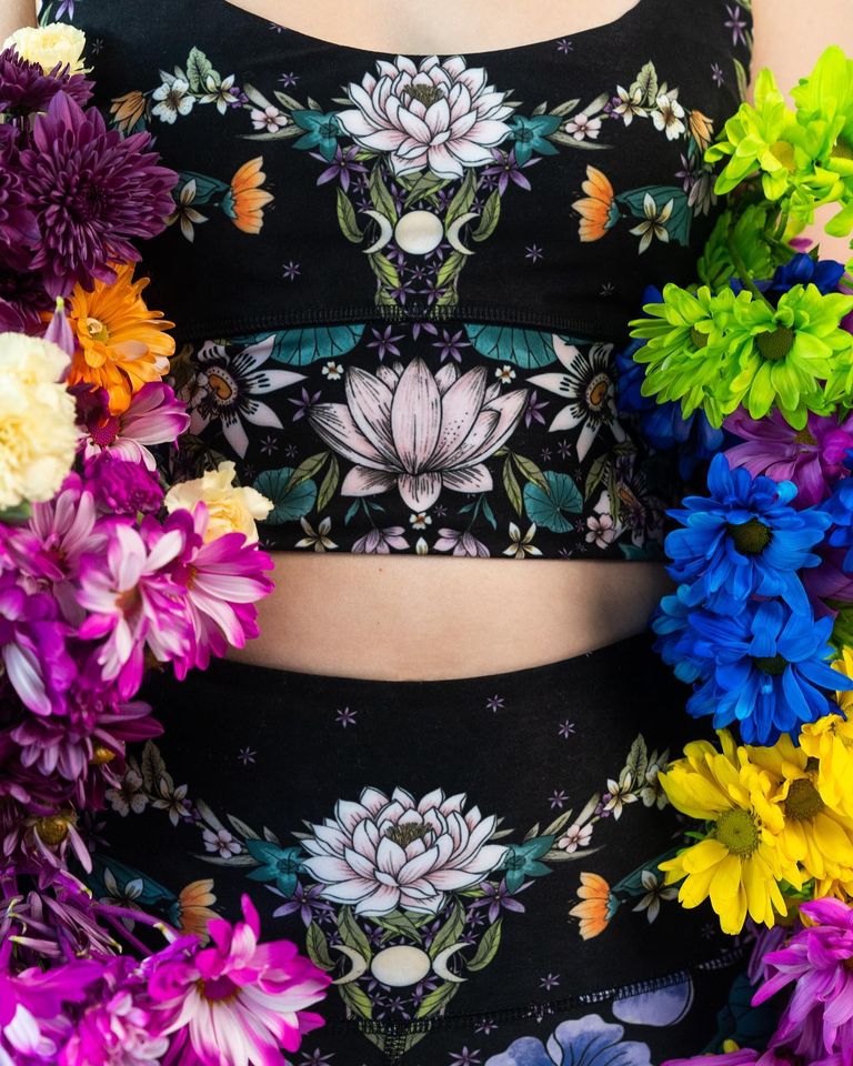 Reversible Om Tank in Divine Feminine - La De Da