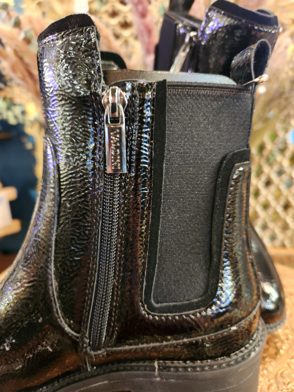Hip Crinkle Chelsea Boot