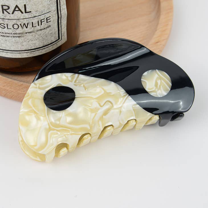 Yin Yang Claw Hair Clip, Eco-Friendly - La De Da