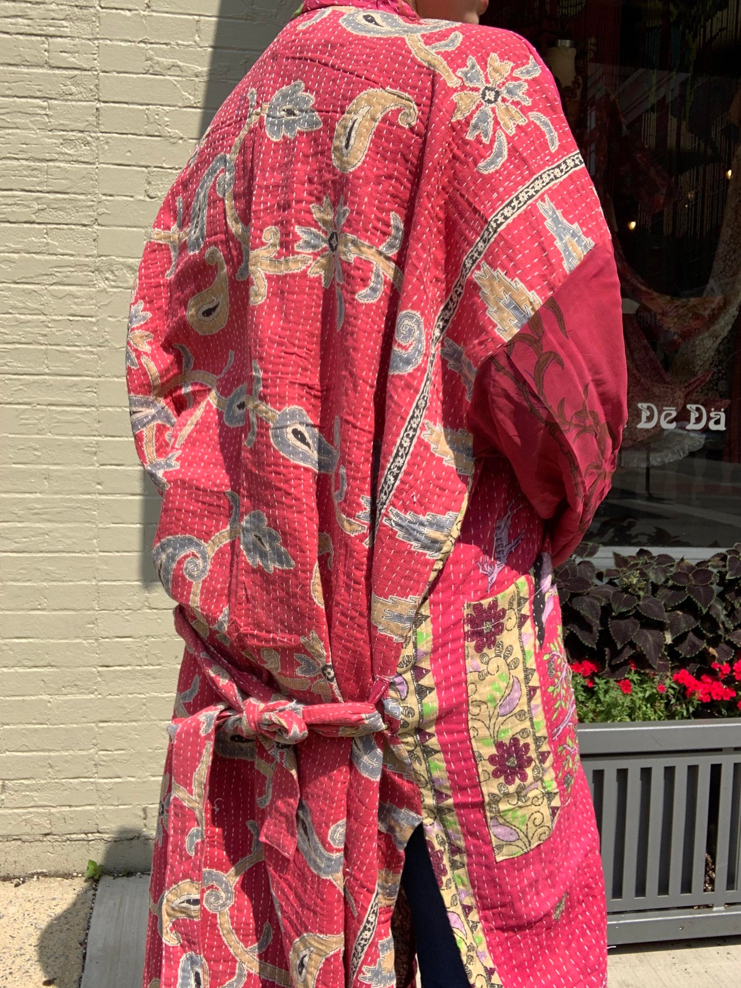 Red Currant Majestic Kimono - La De Da