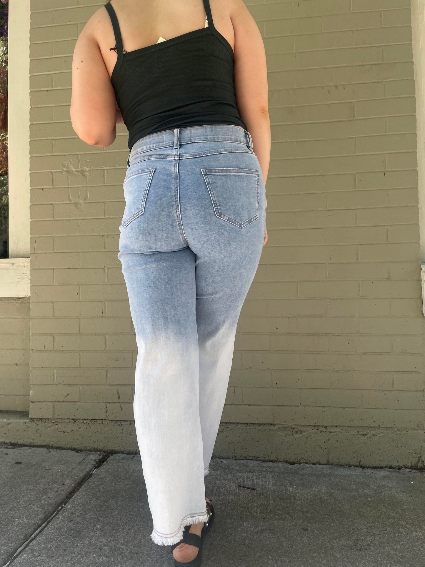 Ombré Wide Leg Jeans - La De Da