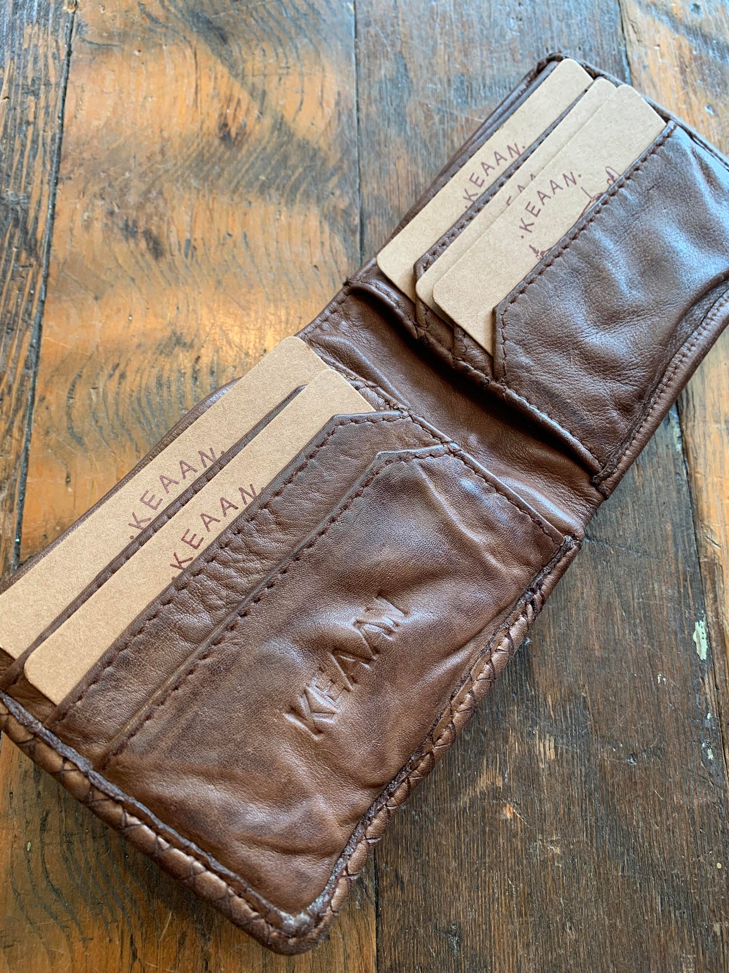 Walnut Gianni Men's Bi-Fold Wallet - La De Da