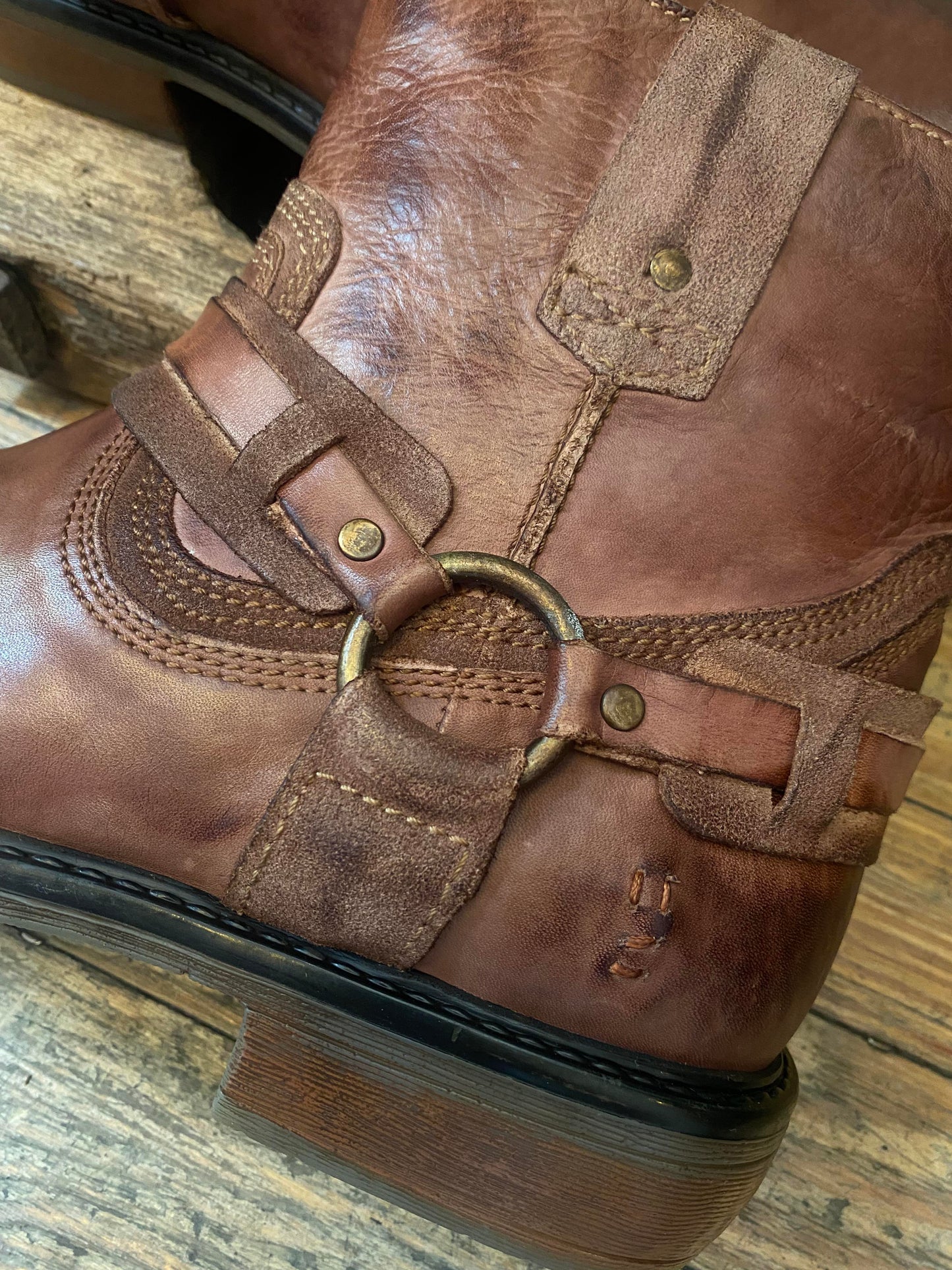 Men's Native II Harness Boots - La De Da
