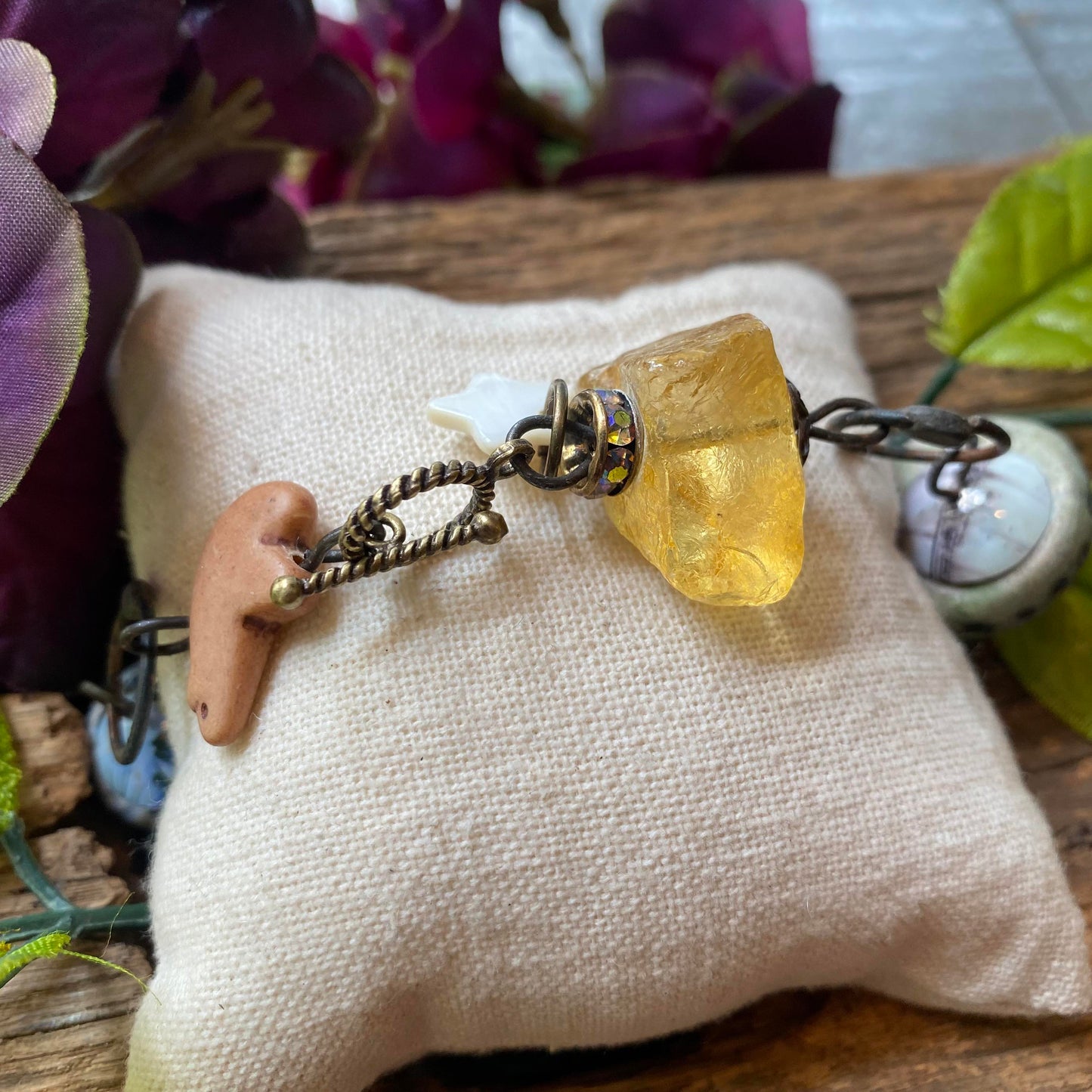 One Of A Kind Bracelet - La De Da