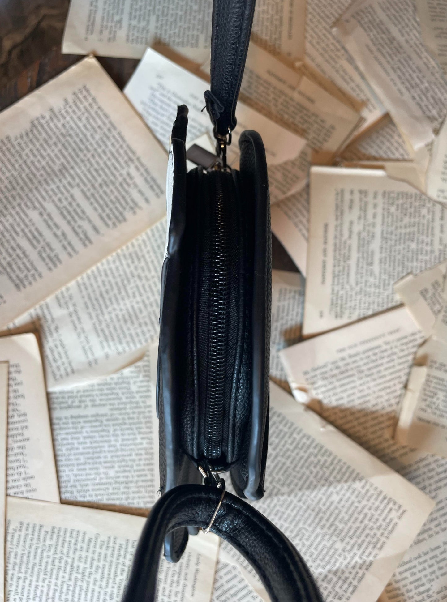 Roller Blade Cross Body Bag - La De Da