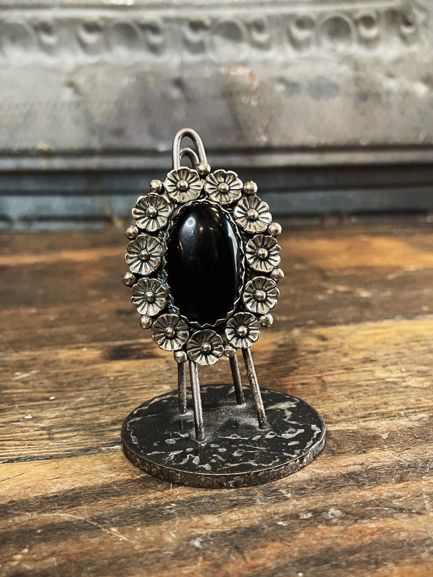 Floral Onyx OOAK Ring - La De Da