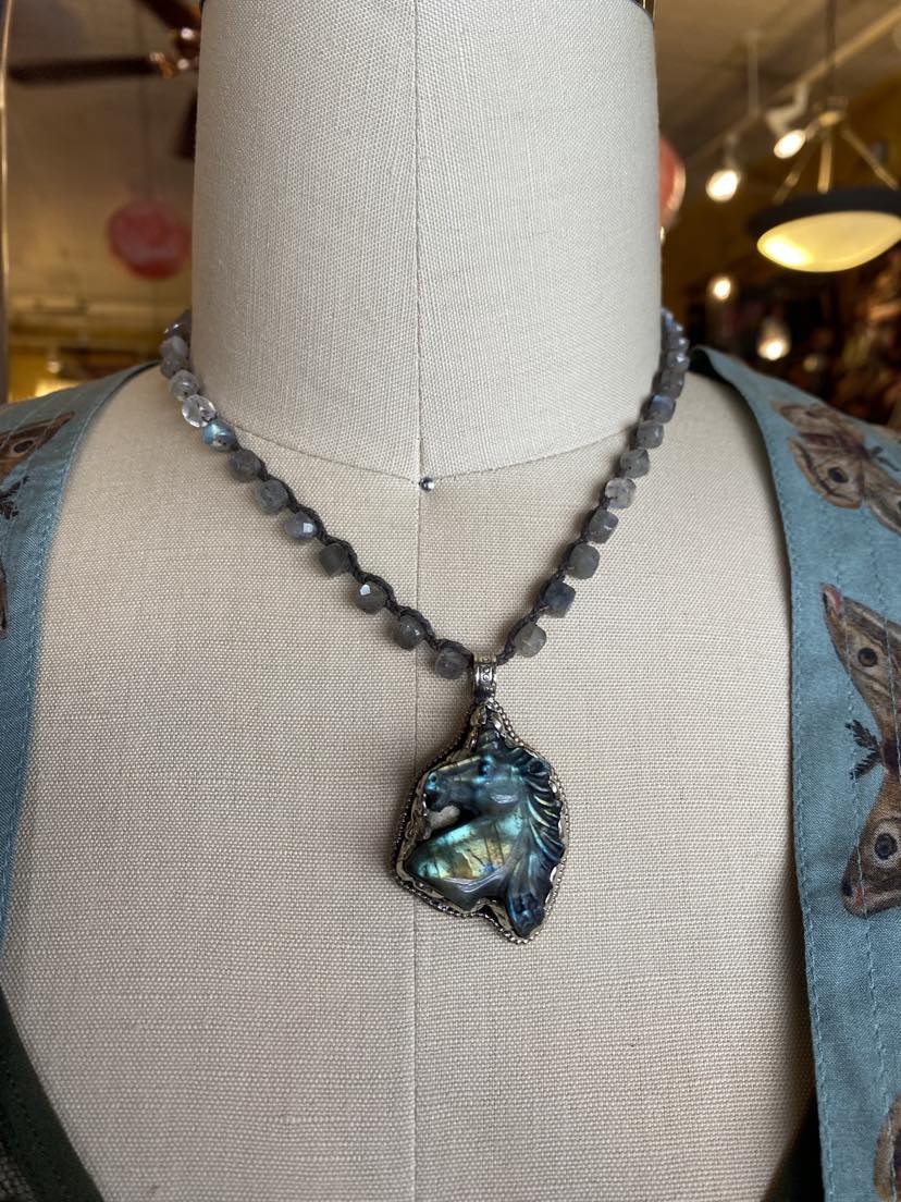 Labradorite Unicorn - La De Da