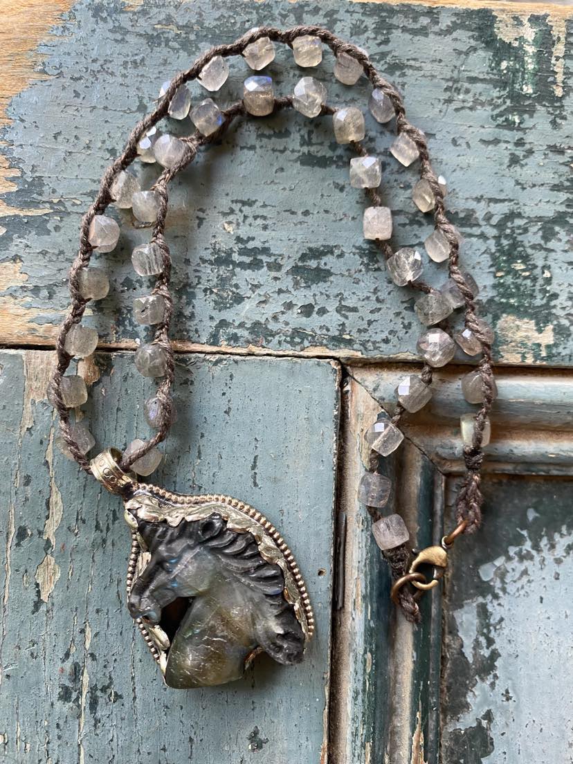 Labradorite Unicorn - La De Da
