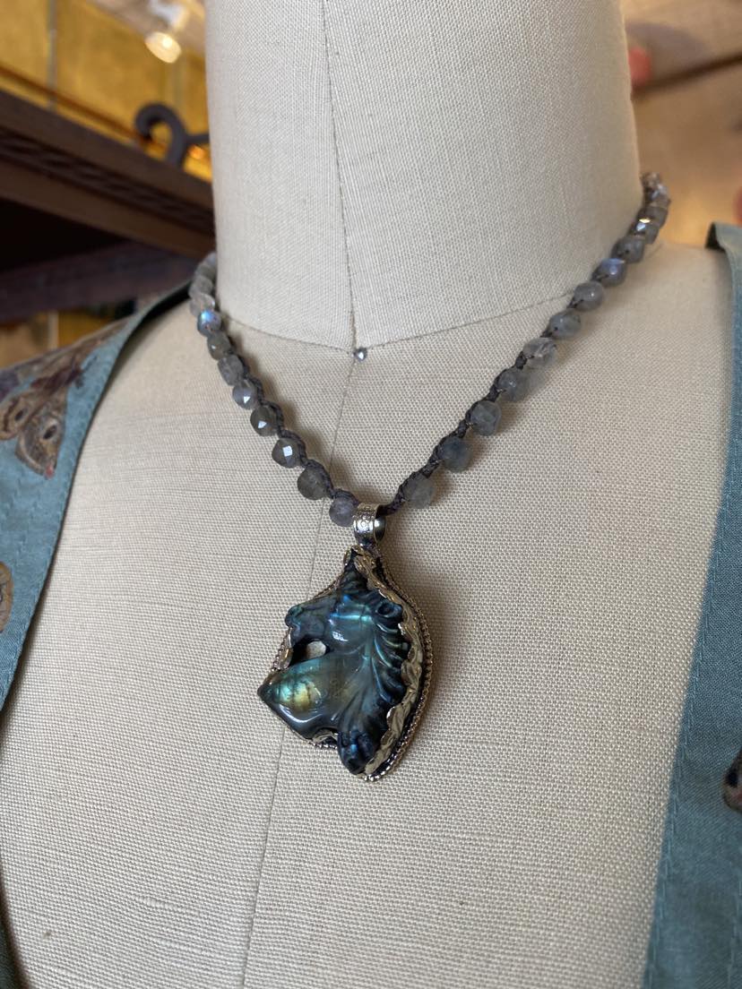 Labradorite Unicorn - La De Da