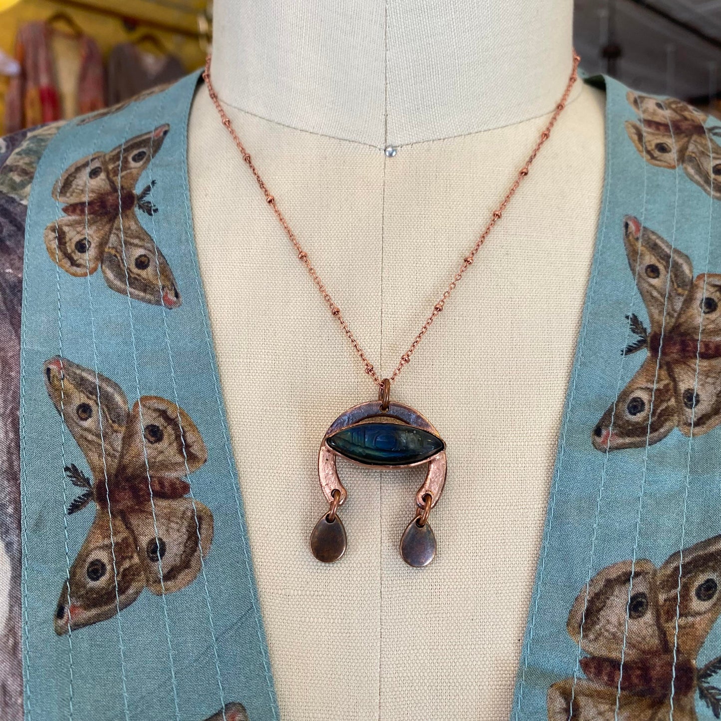 Labradorite Weeping Eye Necklace - La De Da