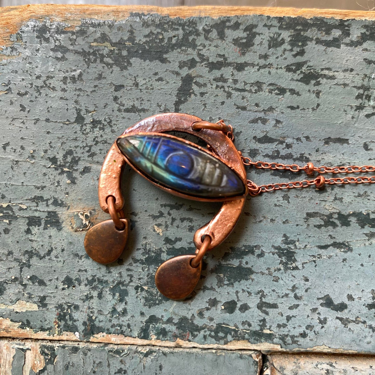 Labradorite Weeping Eye Necklace - La De Da