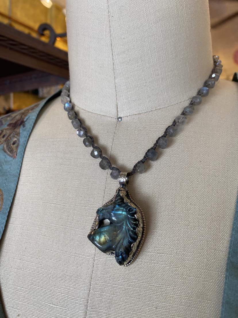 Labradorite Unicorn - La De Da