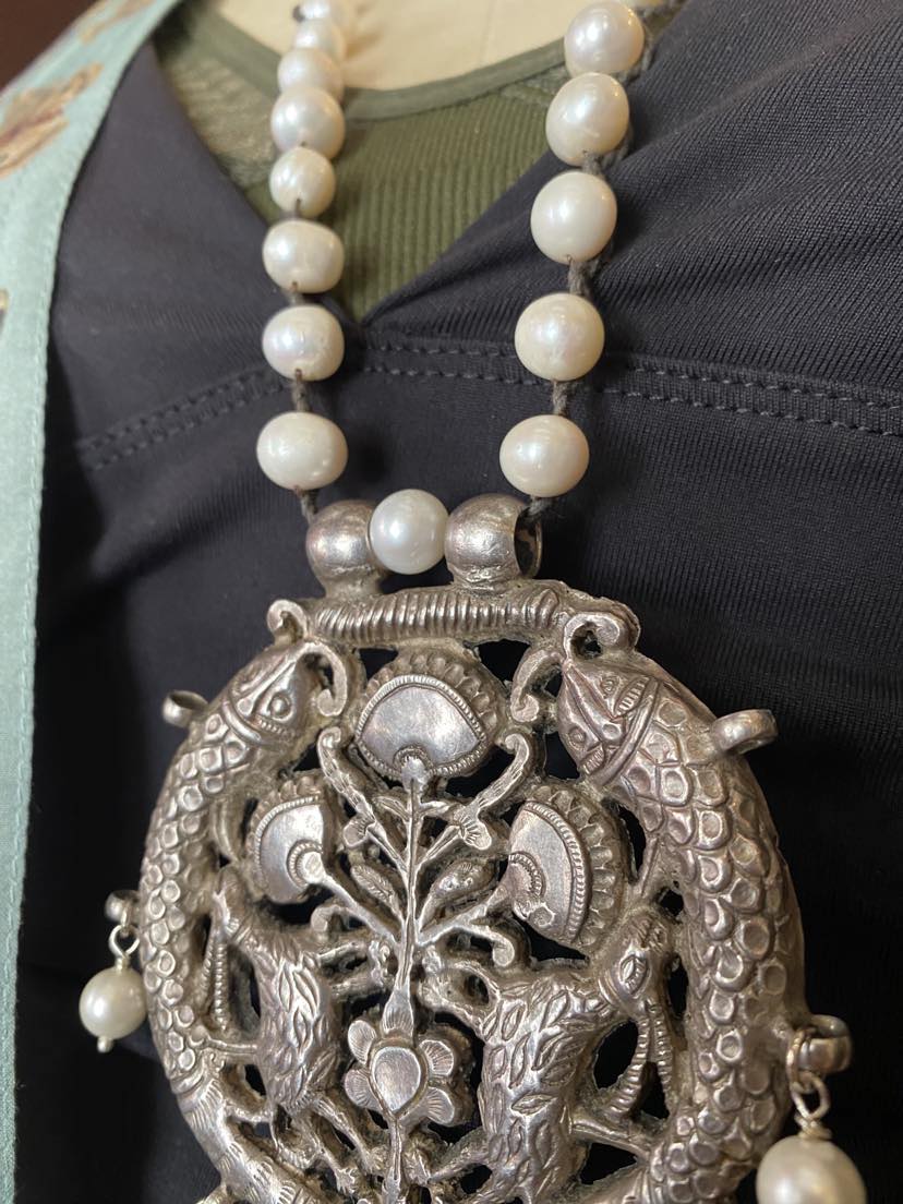 Tibetan Silver Pearl - La De Da