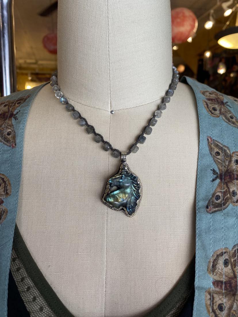 Labradorite Unicorn - La De Da