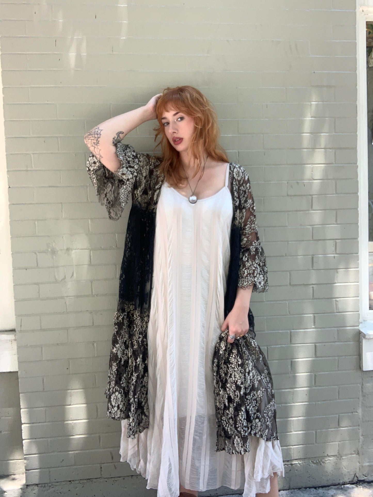 Black & Ivory Scalloped Lace Duster - La De Da
