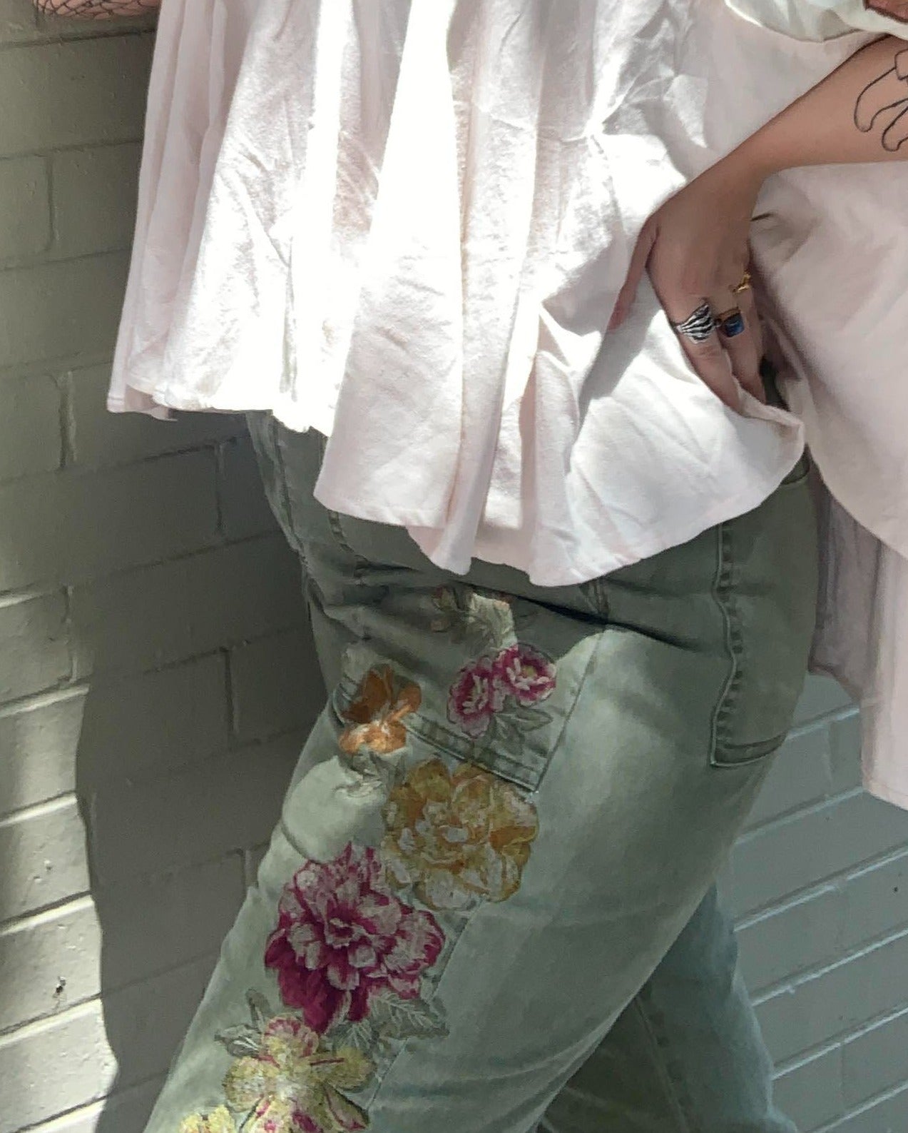 Boyfriend Embroidered Olive Trouser - La De Da
