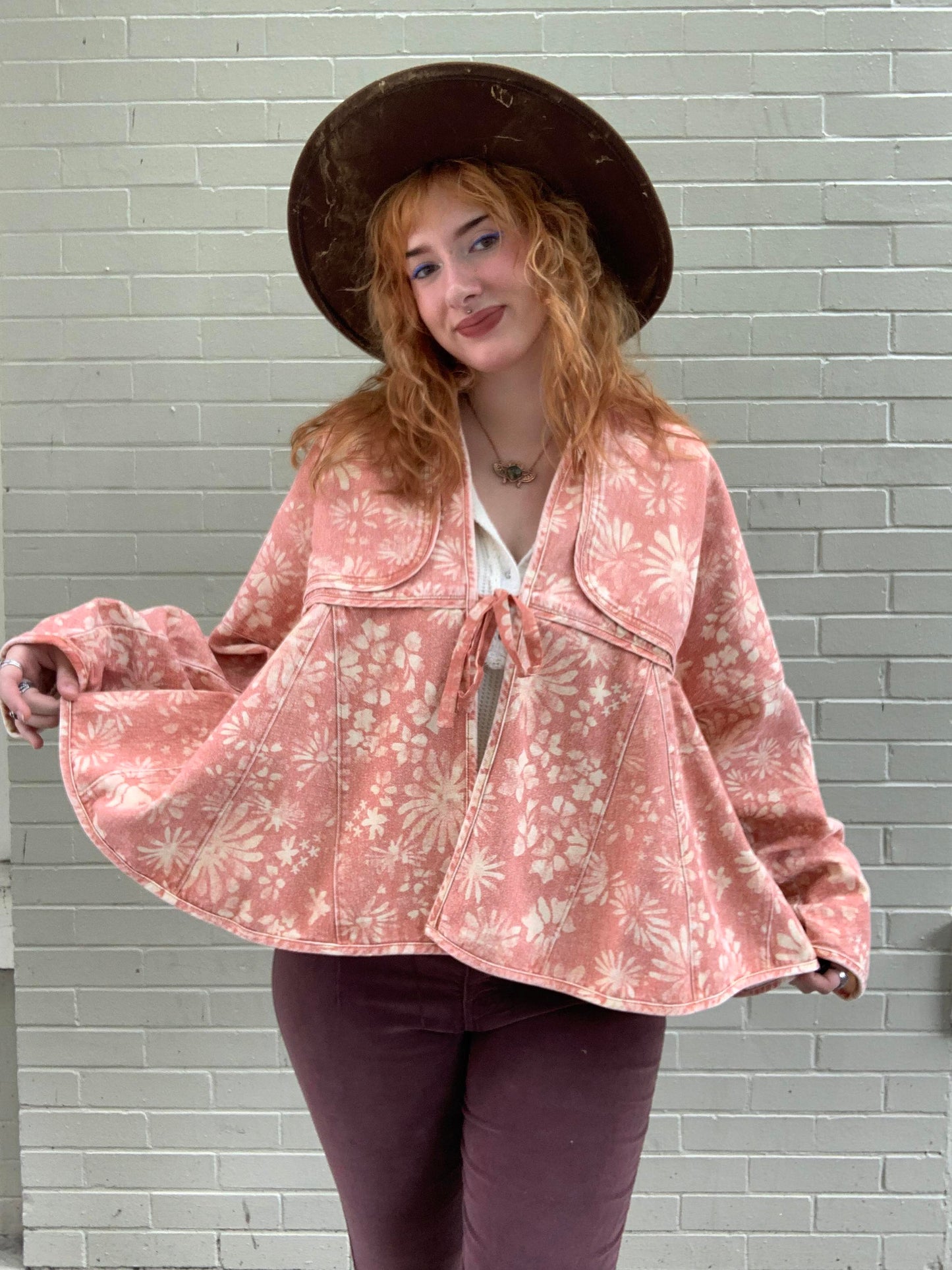 Lua Bed Jacket - Apricot - La De Da