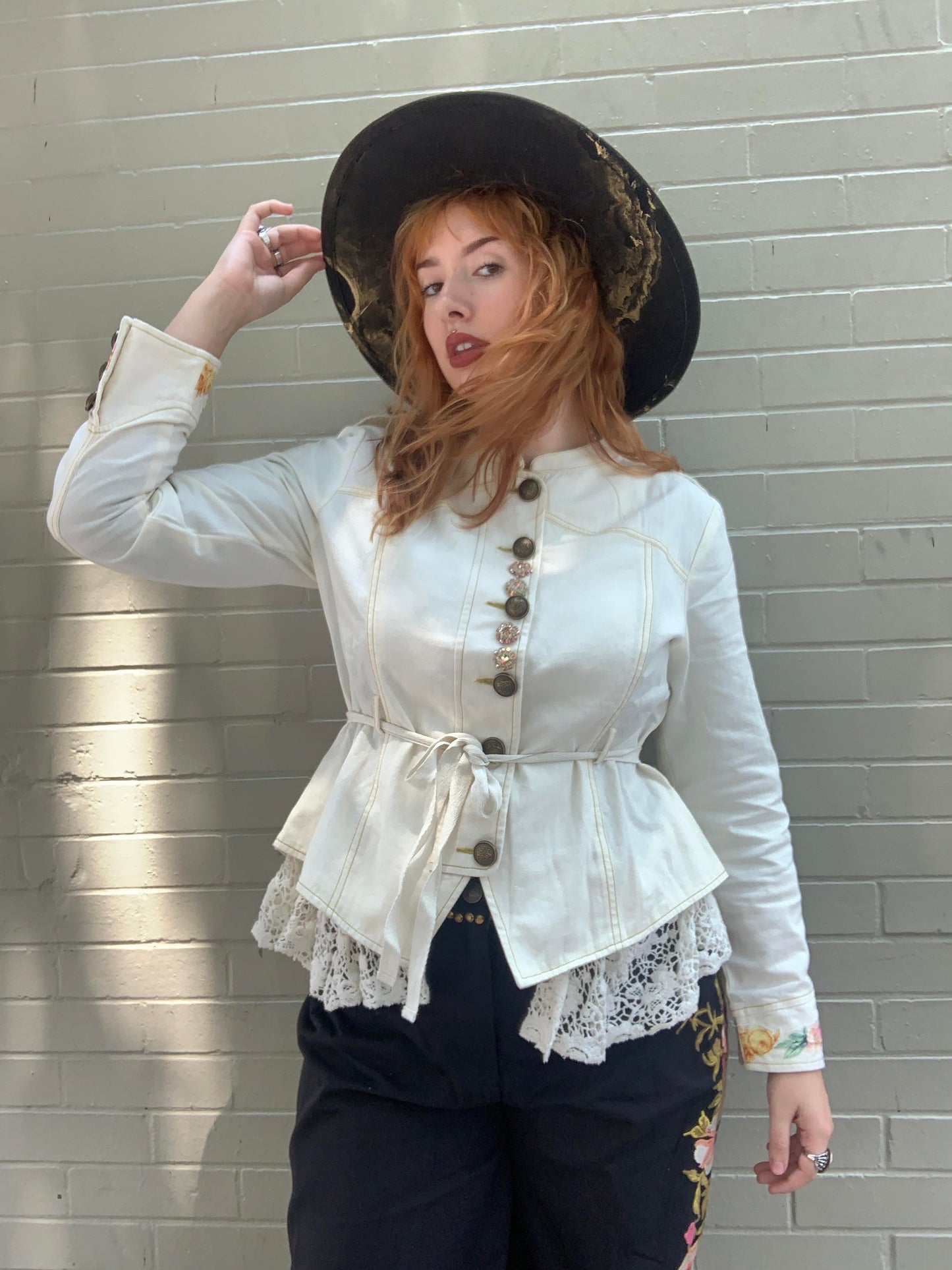 Birth Of Venus Crochet Trim Ivory Jacket - La De Da