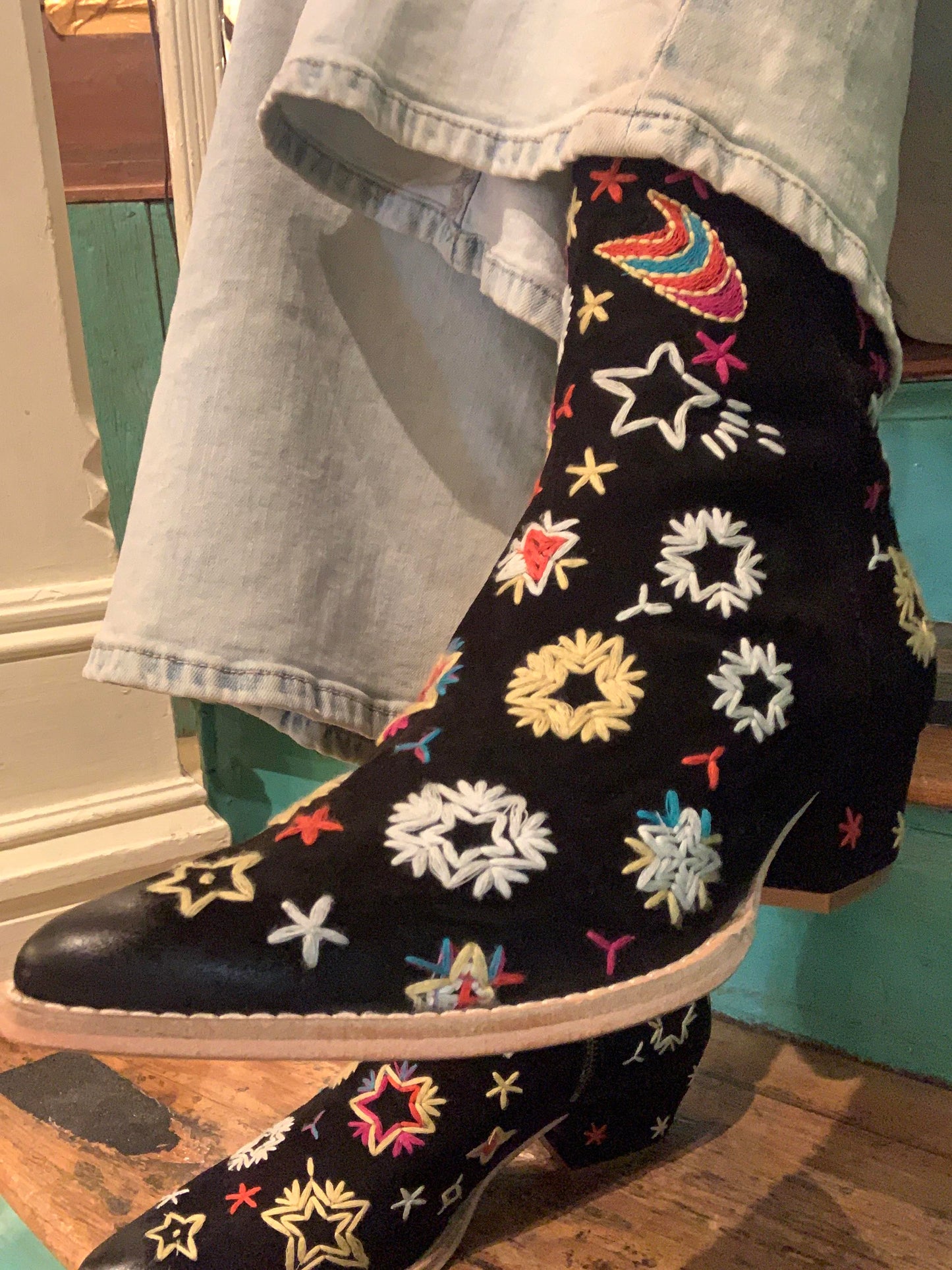 Bowers Embroidered Bootie - La De Da