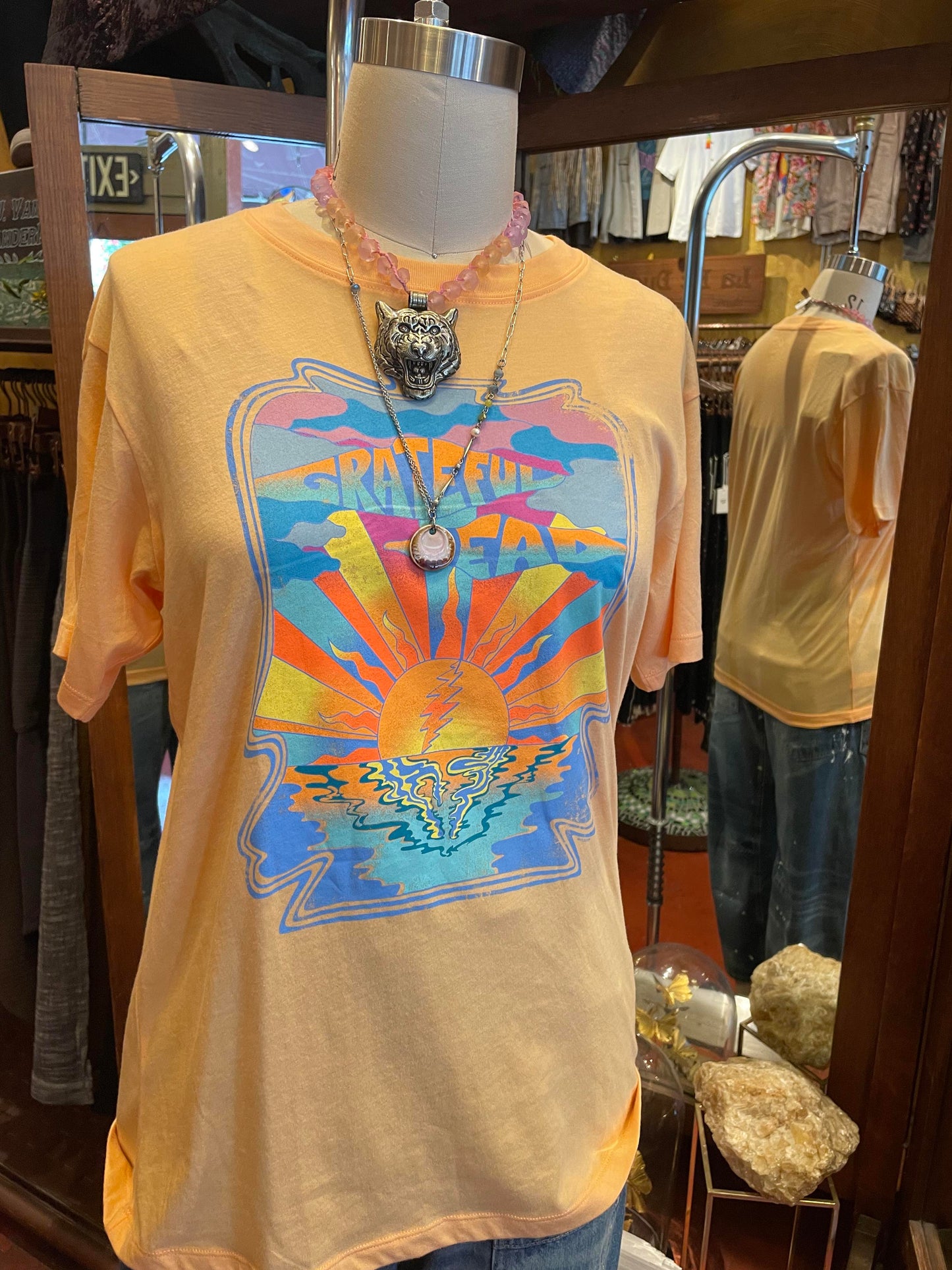 Grateful Dead Almanac 28 Tee - La De Da