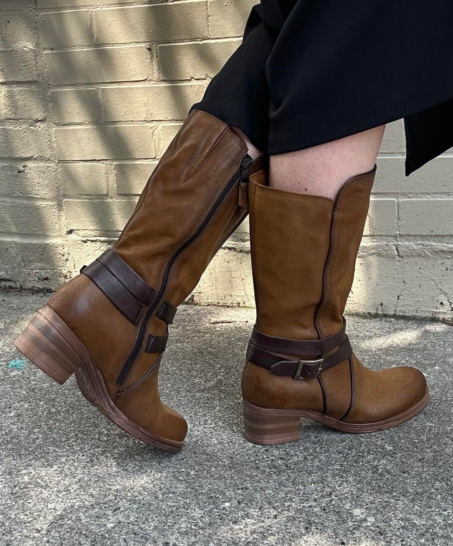 Sunrise Boots - Hickory - La De Da