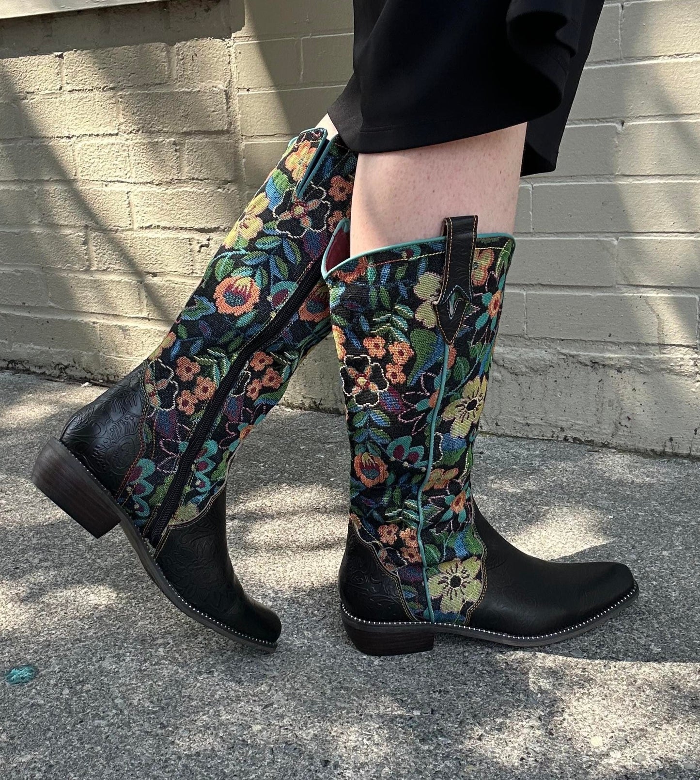 Rodeo Queen Boots - La De Da