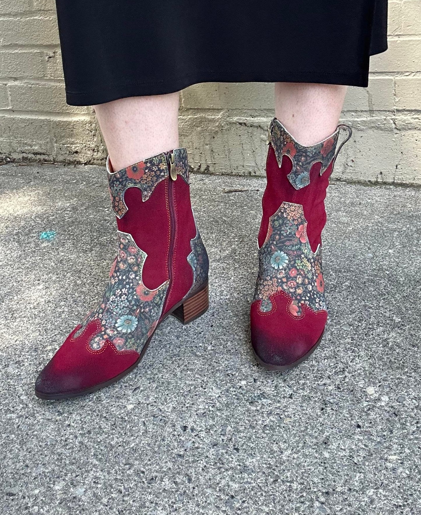 Lady Luck Boots - Wine - La De Da