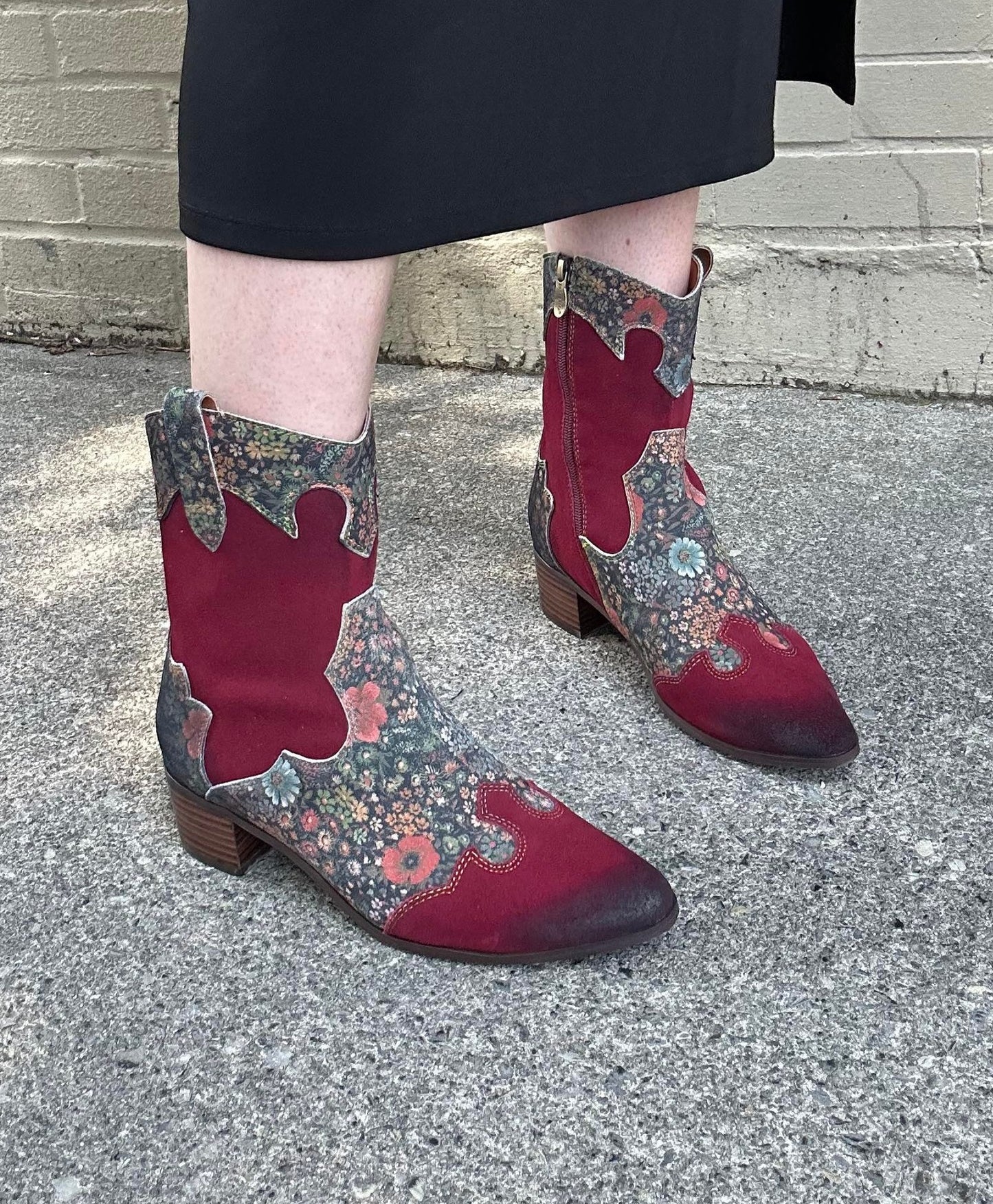 Lady Luck Boots - Wine - La De Da
