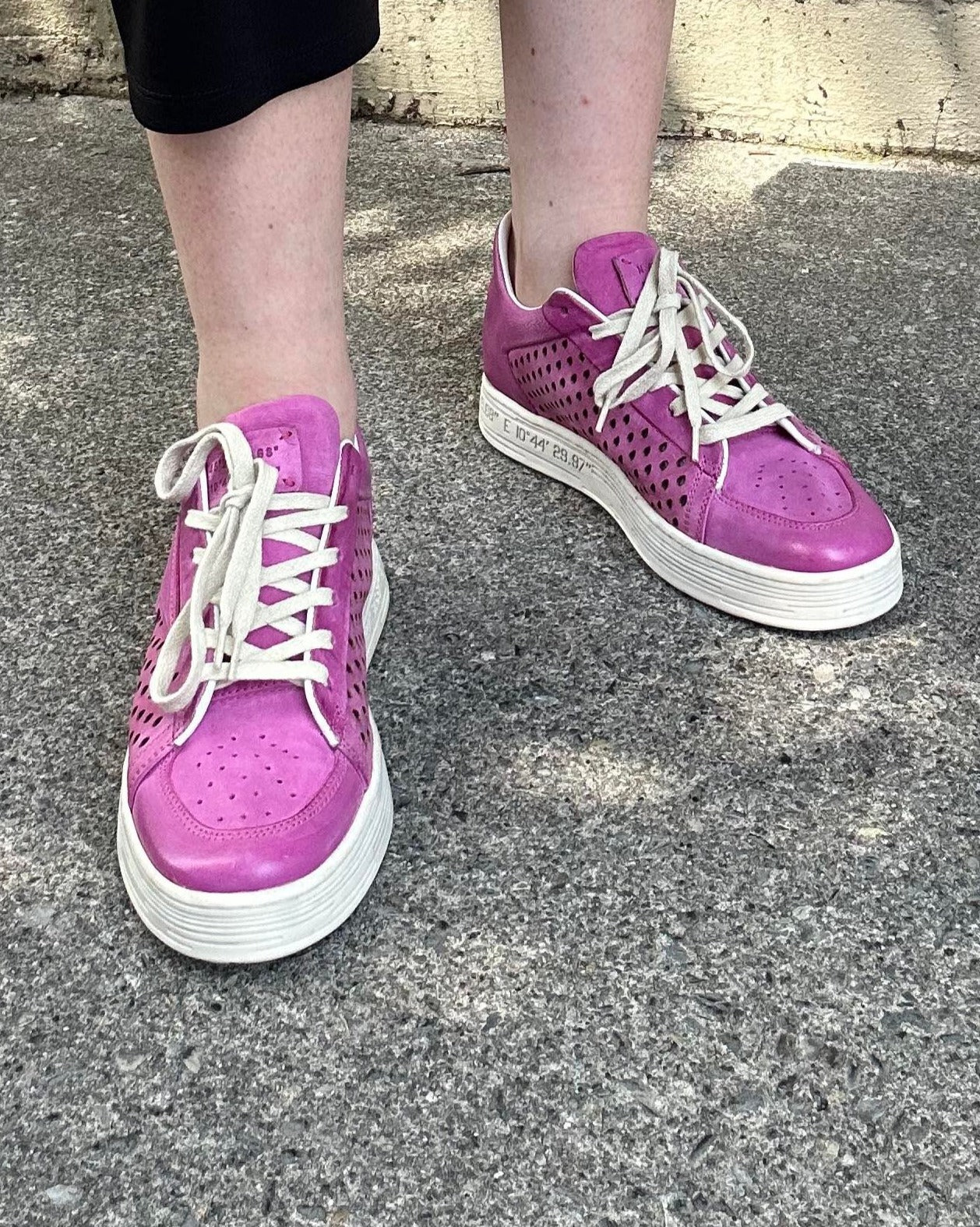 Adrian Star Platform Sneaker - La De Da