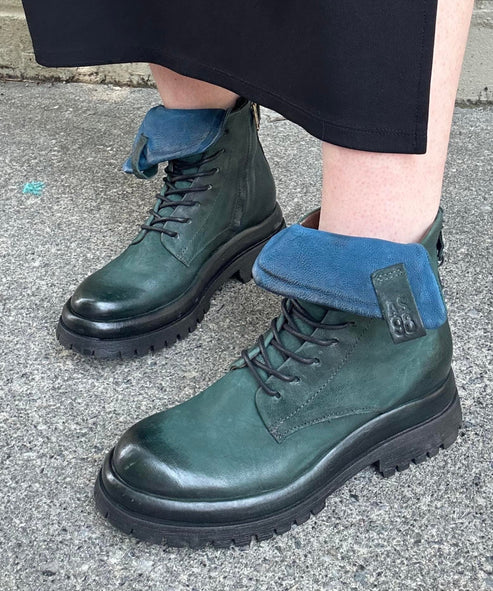Dillie Combat Boot in Balsamic - La De Da