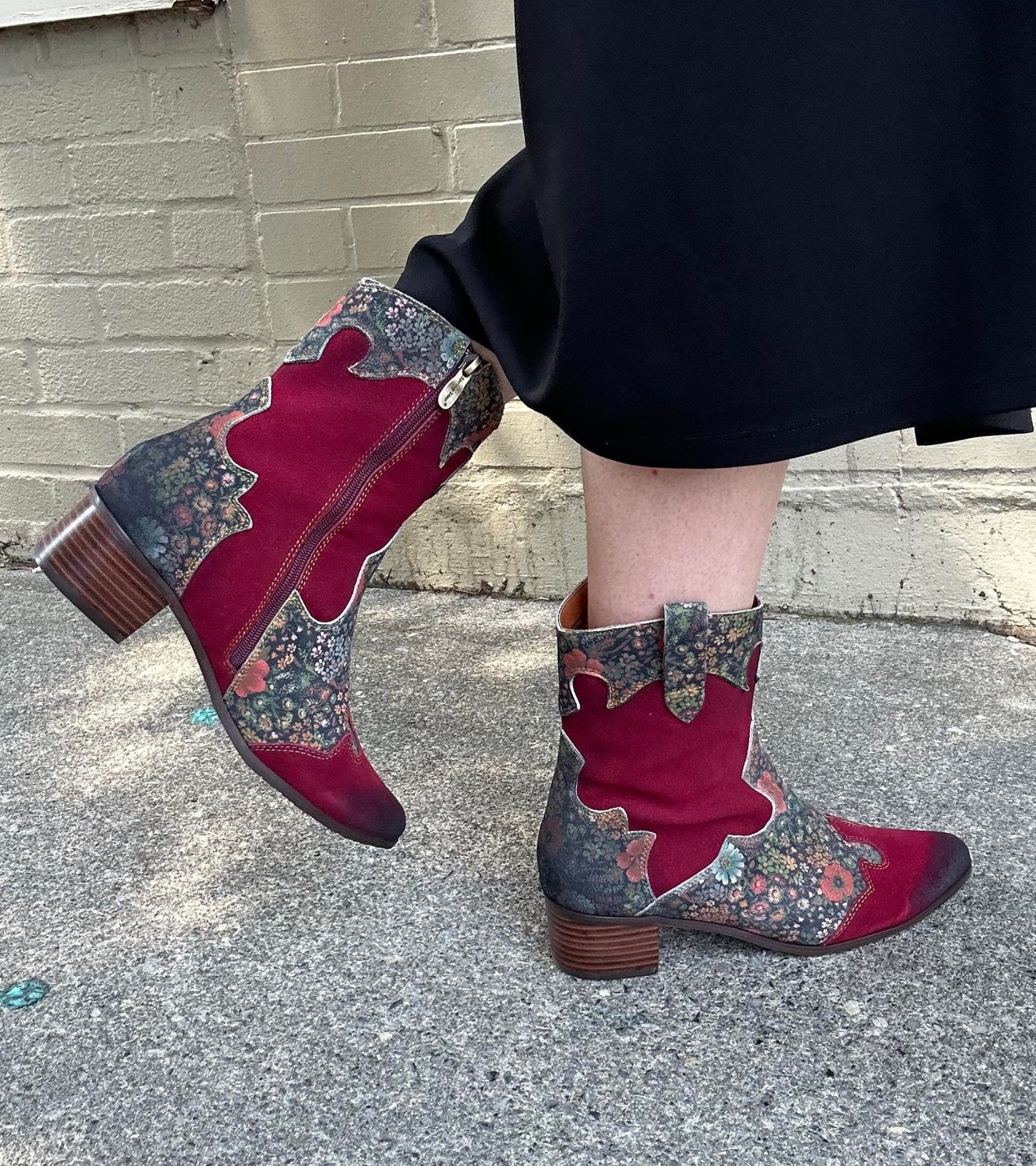 Lady Luck Boots - Wine - La De Da
