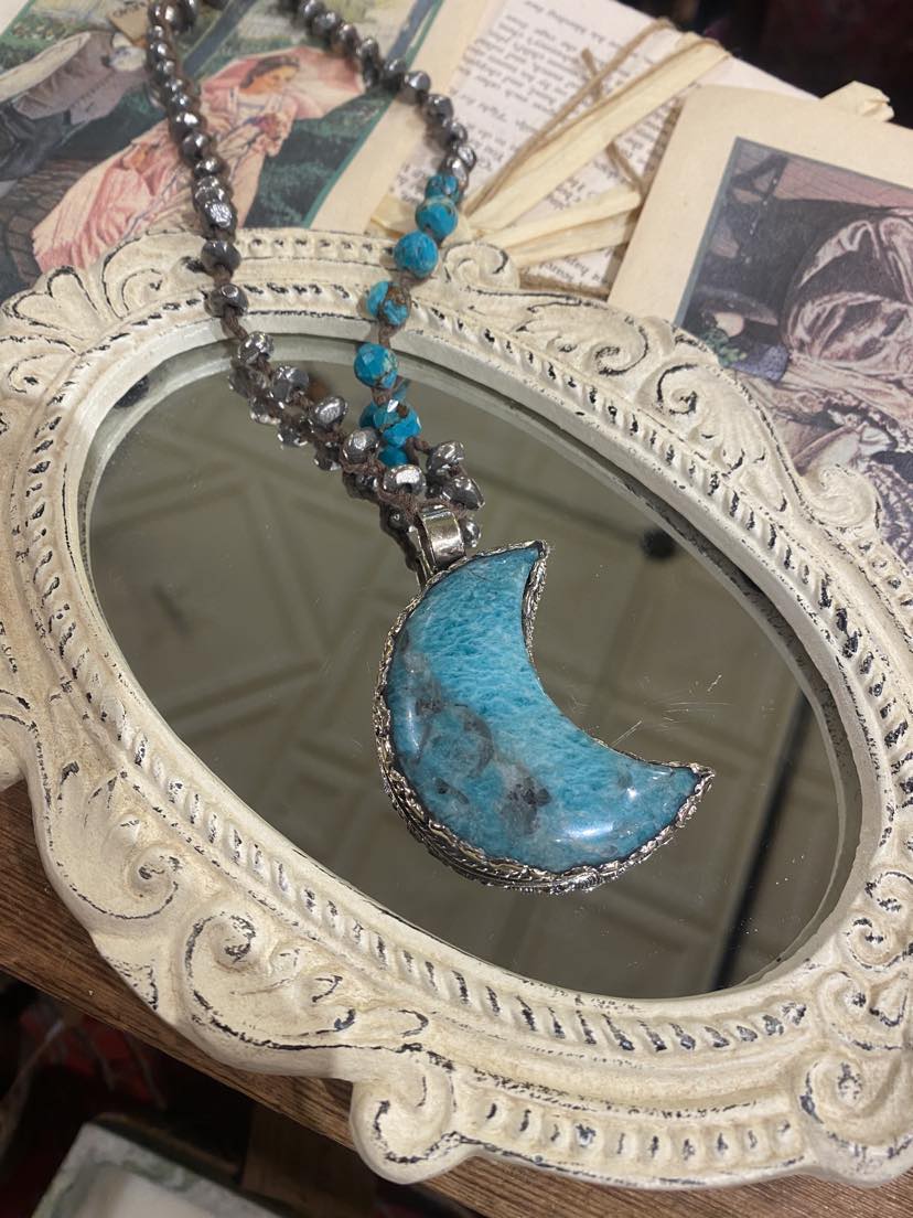 Chrysocolla Moon Necklace - La De Da