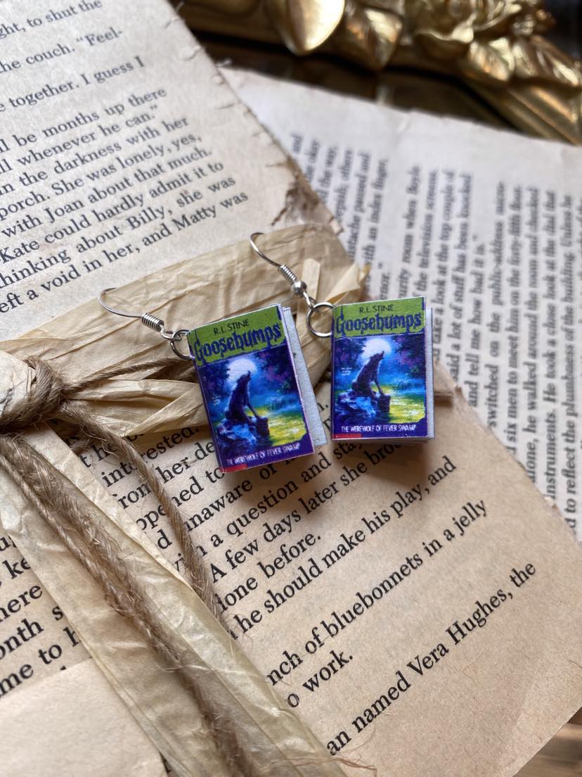 Goosebumps "The Werewolf Of Fever Swamp" Earrings -Silver - La De Da