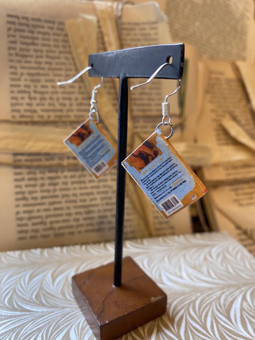 Goosebump "You Can't Scare Me" Earrings - La De Da