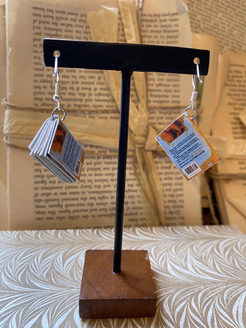 Goosebump "You Can't Scare Me" Earrings - La De Da